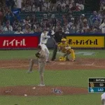大谷翔平が満塁のチャンスで空振り三振　４打席目まで快音なしの１１打席連続無安打
