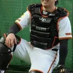 【悲報】巨人阿部監督、パ・リーグ相手に甲斐を使うと必ず4失点以上する事に気付かず今日も負ける