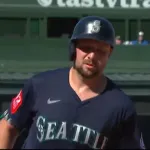 ローリー、両リーグ独走の30号アーチｗｗｗｗｗｗｗｗｗｗｗｗ