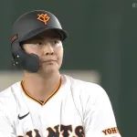 與座対策でスタメン起用の巨人・岡田、甲斐野から同点タイムリーｗｗ