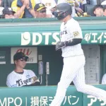 阪神が1点ビハインドの1アウト一三塁から送りバントした理由