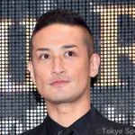【悲報】松岡昌宏さん「夢の中では良くライブやってて、城島、山口、国分、長瀬みんな居るんだよね」