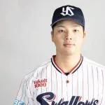 【ヤクルト】元「侍ジャパン」の中村優斗、プロ初登板で勝利ならず…最速１６０キロ右腕 5回1失点