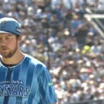 バウアー、中4日で1.0回7失点KOｗｗｗｗｗｗ