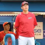 カープ新井監督に“失格”の烙印？次期監督に黒田博樹招聘で“球団史に残るプロジェクト”発動か【AERA】
