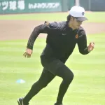 巨人・西舘勇陽「大学のとき野手にフライを3回くらい落とされた」マリンの強風も味方に交流戦最多勝へ