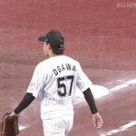 ちいかわグッズ販売がなくなったロッテ・小川、タイムリーエラーw