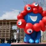 【朗報】ミャクミャクさん、ついに国民的キャラに昇格ｗｗｗｗｗｗ
