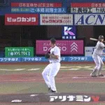 【ロッテ対巨人3回戦】ロッテ・小川の守備…