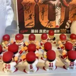 カープ栗林『カプケシ』集めでガチャしまくる！「3セット揃えて家族にあげる予定でした」