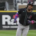 MLB、卑劣なヤジで選手が号泣 交通事故で亡くなった母への暴言