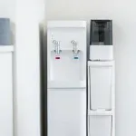 【悲報】家庭用ウォーターサーバーを設置した人の約半数が3年以内に解約していたwwwwwwwwwwwwwwww