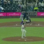 大谷出場試合、大雨で珍事発生　二塁手フライ見失いド軍得点…球場騒然