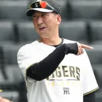 阪神・藤川監督　「これ以外、考えていない」　リーグ戦再開後も右翼・佐藤輝&左翼・森下継続へ
