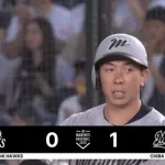 寺地、一死満塁でモイネロからタイムリー！！ロッテ先制！！