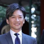 【悲報】国分太一さん、31年間の芸能人生で築き上げた地位と名声を一瞬にして失ってしまう😭