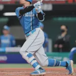 【日本ハム】万波中正　リーグトップに並ぶ先制14号ソロ！　西武・隅田の直球をバックスクリーンに運ぶ