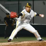 SB大江(26) 6登板 0.00 奪三振率11.81 被打率.118 WHIP0.75