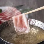 しゃぶしゃぶとかいう見た目90点くらいなのに味が40点くらいの鍋料理