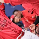 カープファビアン様『年間20本82打点』ペース！大人気でグッズショップの特大壁面写真に抜擢