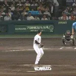 【阪神対巨人13回戦】巨人、6回表1アウト一塁から坂本のタイムリーツーベースで1点差に詰め寄る!!!!!!!!!!