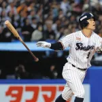 【朗報】ヤクルト、何となくFAで獲得した茂木栄五郎(31歳、年俸7000万)がチーム本塁打王の大活躍