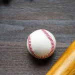 上原「今のプロ野球は投高打低すぎて面白みに欠ける。MLBにファンを奪われる。飛ぶボールへ改定を」
