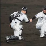 阪神・岩崎　チーム防御率1点台に導く17セーブ目　先制直後の登板「球場の雰囲気もすごかった」