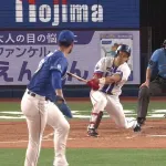 【宇宙】 DeNA・井上絢登、崩されながらホームラン！  2試合連続の大暴れｗｗｗｗ
