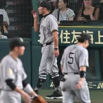 巨人内野手に体調不良者続出、暑さ影響も阿部監督「内野手がこれじゃ困っちゃう。考えないと」　吉川が欠場、代役二塁の門脇と４番の増田陸は途中交代