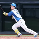 【日本ハム】左太もも痛めた水野達稀が復帰即２点二塁打
