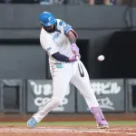 【日本ハム】レイエスが逆転満塁弾「エーーーグイ！スーゴイホームラン！！」