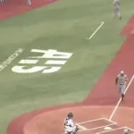 【朗報】森下、佐藤輝明の2者連続のHR！！！阪神、3点先制！！！