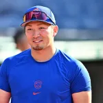 鈴　　木　　誠　　也　　落　　選