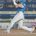 【日本ハム】今季２度目４連勝、延長11回代打マルティネスＶ打