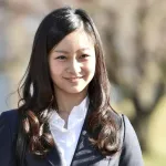 【悲報】宮内庁、遂にキレた！「画像生成AIで佳子さまの水着姿画像を生成するのは許さん」