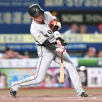 【朗報】坂本勇人さん、なんかひっそりと打ち始めるｗｗｗｗｗｗｗｗｗｗｗｗｗｗｗｗ