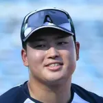 ドジャース「村上宗隆とらない。三塁にはマンシーいる。DHも塞がってる」