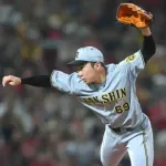 阪神・石井が26試合連続無失点　1死三塁のピンチを招くも「我慢強く投げれました」