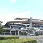 【爆笑】浦和サポーター、なぜか等々力スタジアムで暴徒化してしまうｗｗｗｗｗ