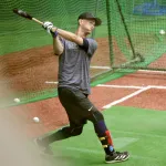 巨人電撃入団テストの乙坂智　合格へ…攻守でアピール成功、海外渡り歩いたハングリー精神に期待