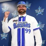 逆転優勝への刺客だ！再契約したＤｅＮＡ　マイク・フォードが入団会見　異例の出戻りにも「横浜の街に戻ってこられて光栄」