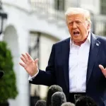 トランプ、外交官1353人を解雇へwwwwwwwwwww