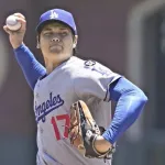 米メディア「大谷が中途半端に投手やることで他の投手が負担になる。打者で役立ちたいなら外野やれ」