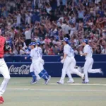 カープ〝悪夢〟延長サヨナラ負けで6連敗。奨成&末包＆モン猛打賞！菊池同点打も14安打2得点。勝ちパ0封リレーも遠藤が痛恨打浴びる【広島2-3x中日/試合結果】