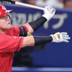 カープ末包、17打席ぶり安打＆猛打賞！連敗脱出へ「落ち込んでいる暇もない」