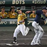 阪神・中野　内野安打２本で首位打者再浮上！打率・３０４　「良くない中でヒットが出るのは気持ち的にも大きい」