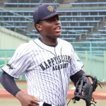 元中日・ドミンゴの息子が3安打4打点の活躍！ 幸福の科学学園が初戦突破