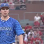 ６戦連続未勝利のＤｅＮＡバウアーが嘆き「フェアになった打球が４割３分くらいヒットに…」