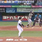 【ヤクルト対巨人13回戦】巨人、2回表2アウト一二塁から丸のタイムリーツーベースで先制！！！！！！！！！！